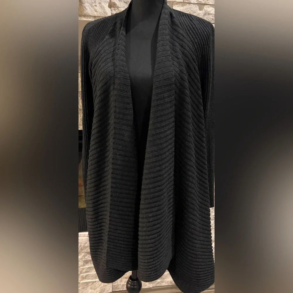 Eileen Fisher Medium Black oversized Cardigan‎